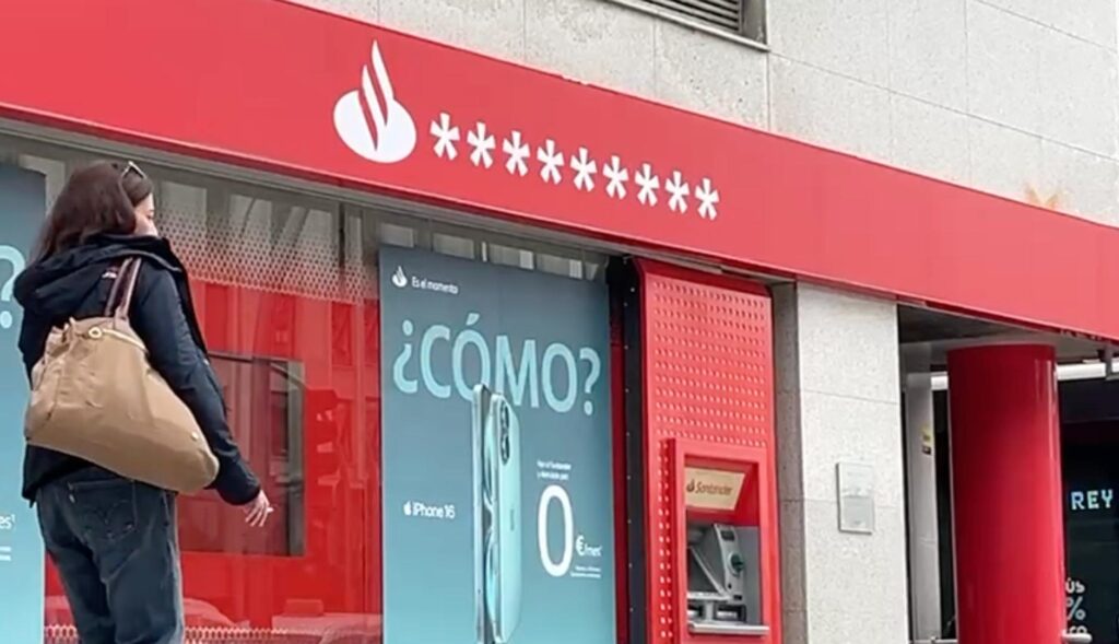 Nombre de Banco Santander reemplazado por contraseña