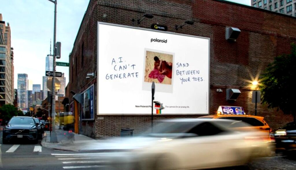 Polaroid launches a campaign that embraces the analog and challenges the dictatorship of the screens