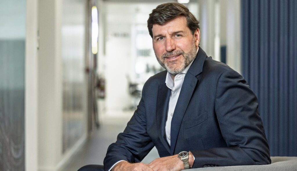 Imagen corporativa de Eduardo Prieto