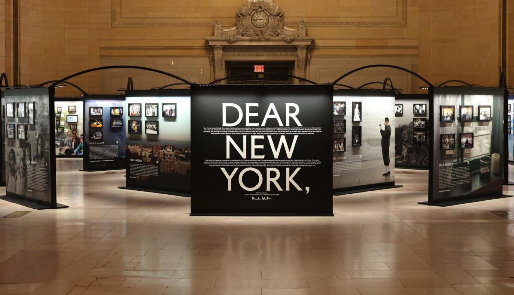 Exposición artística en la estación central de Nueva York