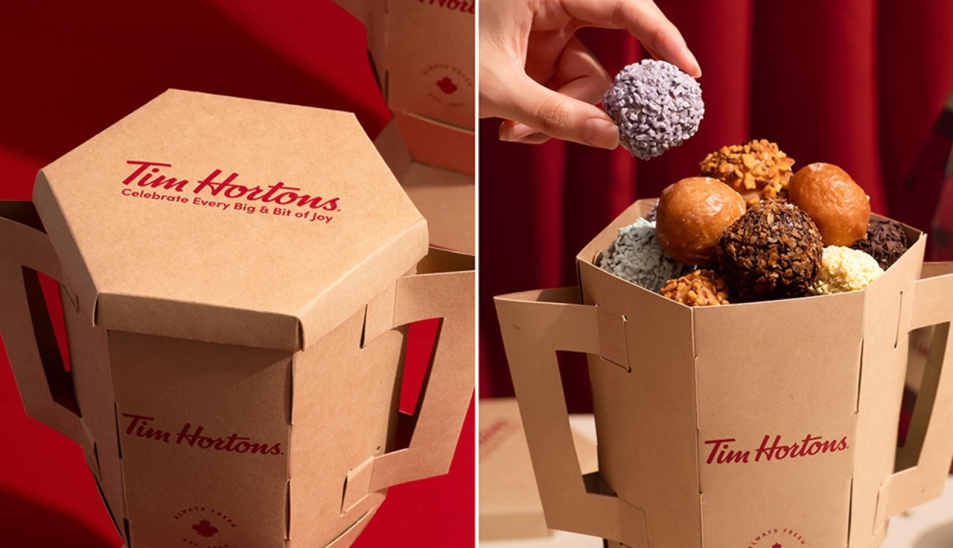 El packaging de Tim Hortons con forma de trofeo y relleno de sus dulces