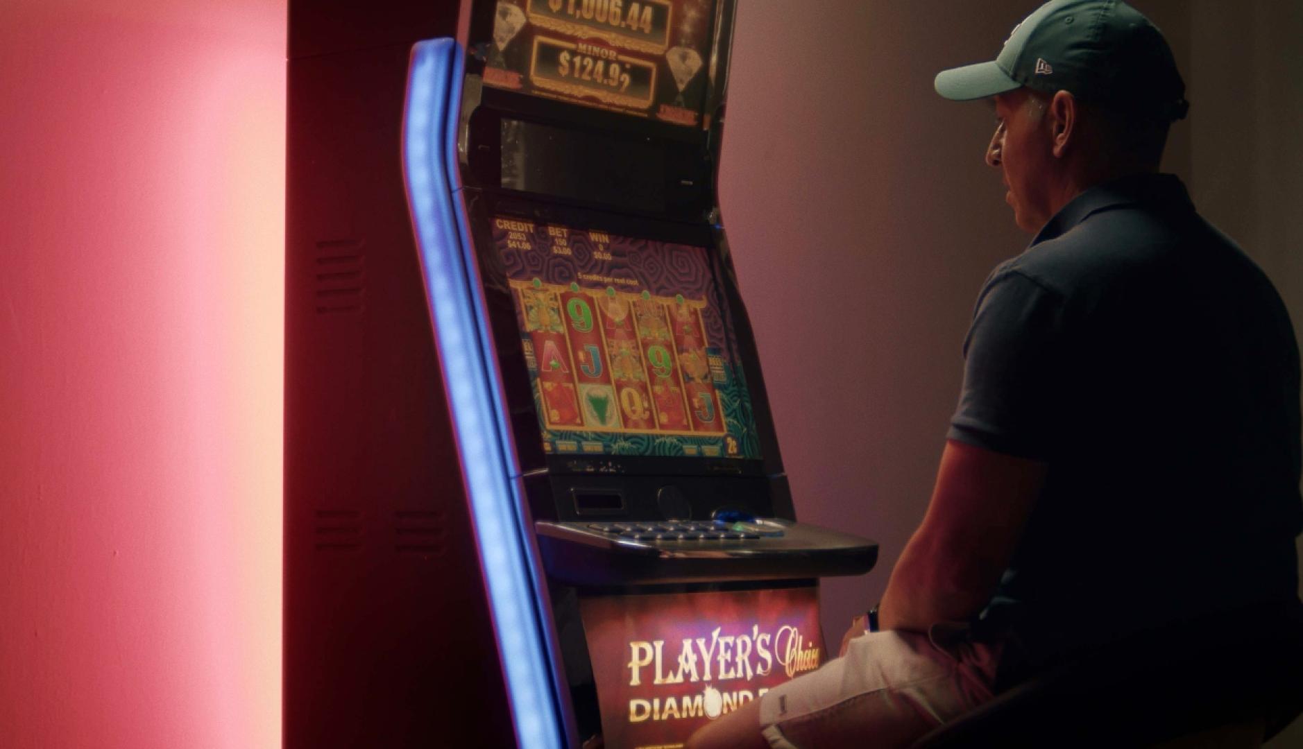 A campaign proposes to introduce a clear sound signal when you lose on slot machines
