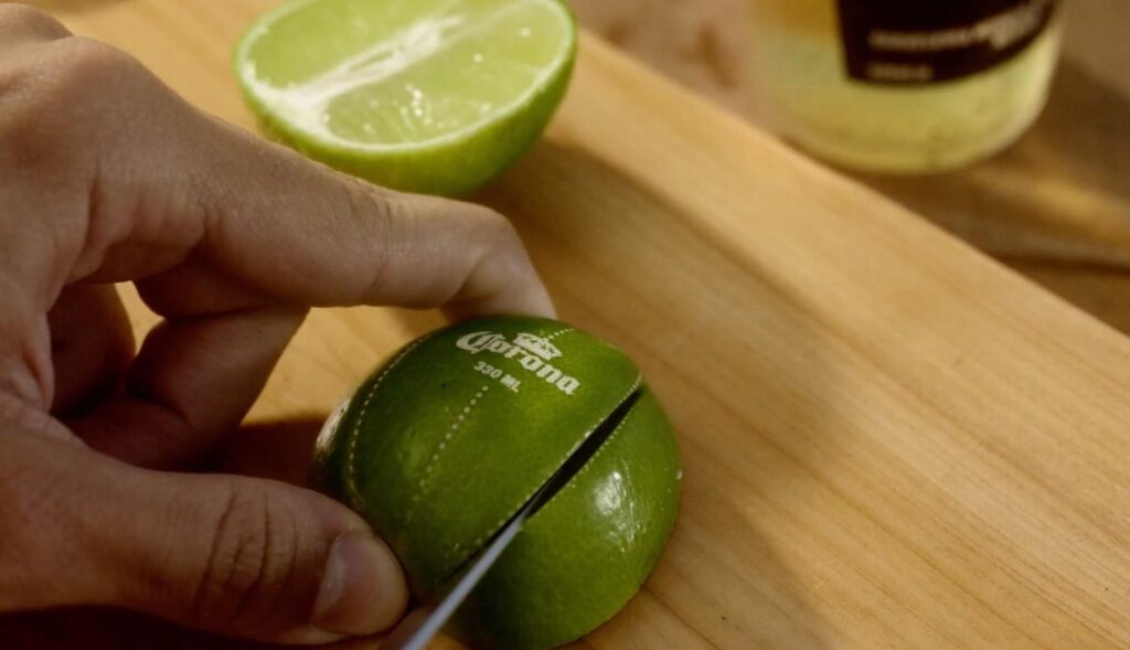 Limas de Corona con línea de puntos para cortar