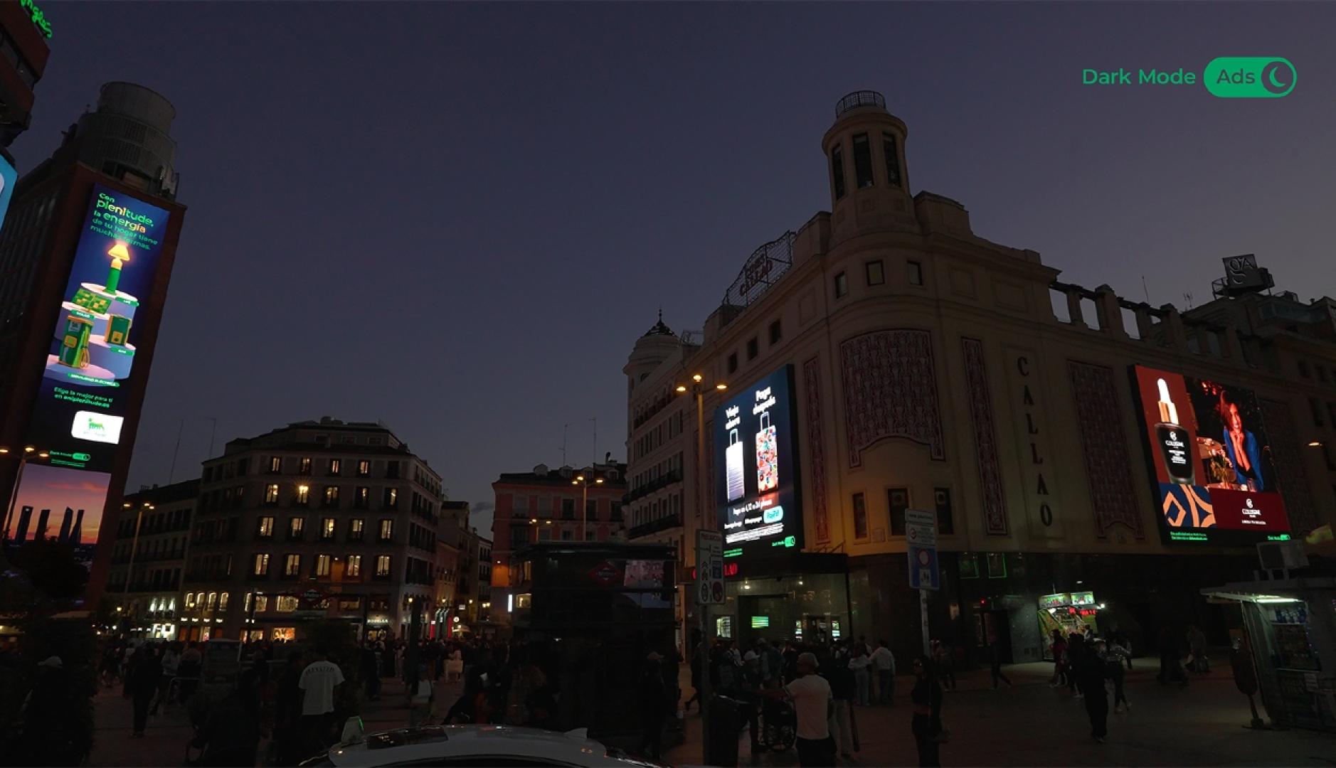 Plenitude brings dark mode to outdoor advertising to reduce energy consumption