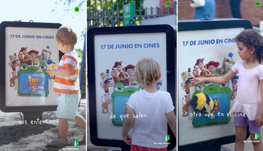 Mupis para niños con carteles de Toy Story 5
