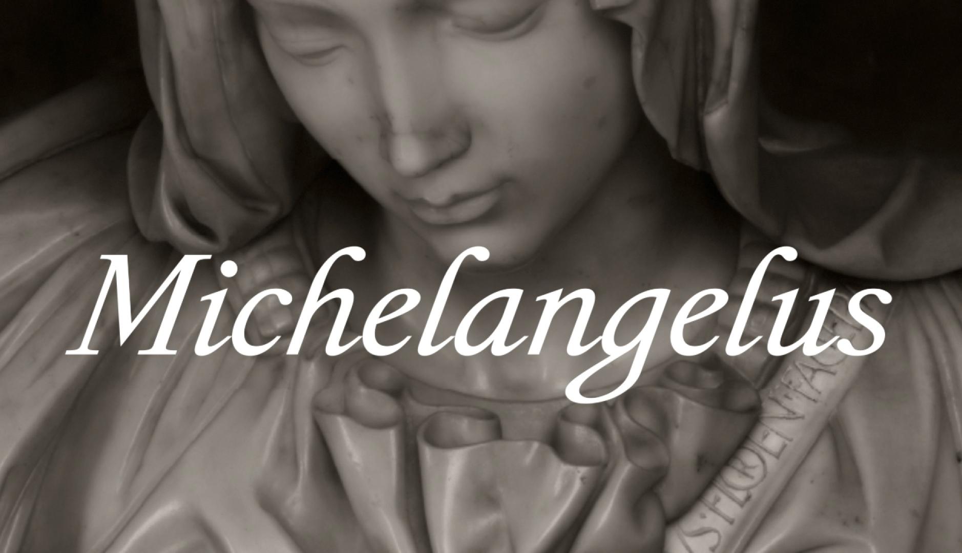 La palabra Michelangelus escrita en cursiva sobre una escultura de una virgen