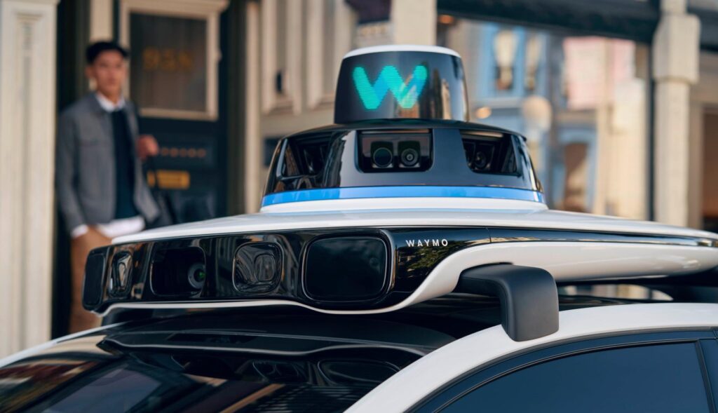 Coche waymo
