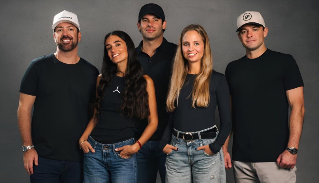 Las fundadoras de Samy con los fundadores de Get Engaged